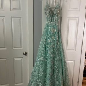 Ellie Wilde Prom Dress